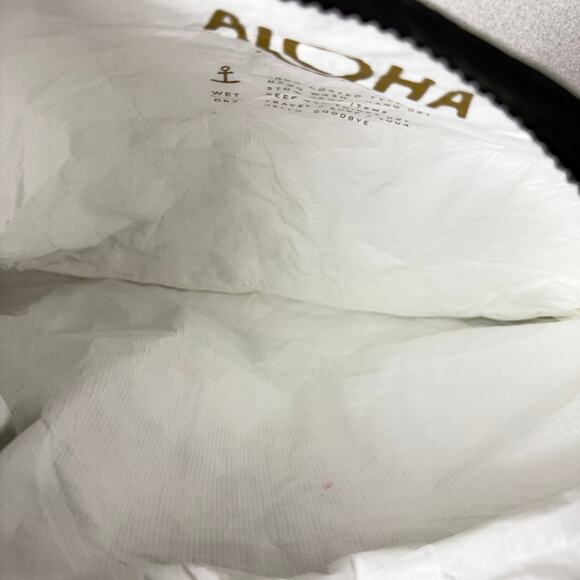 Aloha Collection Lanai Zip Pouch Black Gold Tyvek Bag Travel Packable - Picture 3 of 9